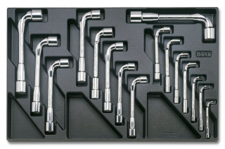 SADA KLÍČŮ-MODEL 2424/T75 16KS  V PODESTĚ Z PVC.