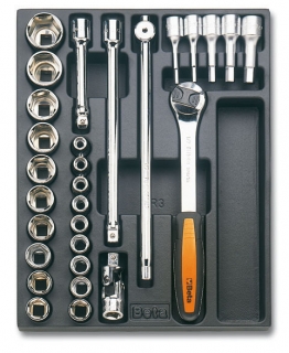 SADA NÁŘADÍ-MODEL 2424/T82 29KS  V PODESTĚ Z PVC